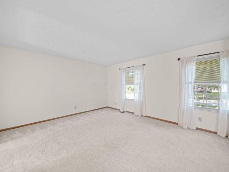 6900 Pine Bark Lane, Columbus, OH 43235 Photo 7