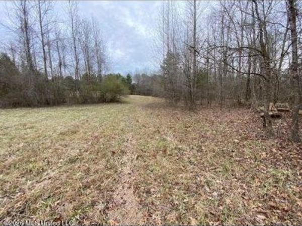 19576 Mississippi 6 , Batesville, MS 38606