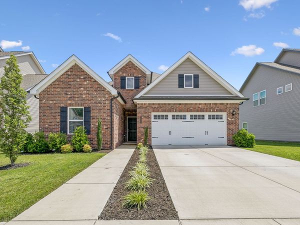 2073 Creekland View Blvd , Nashville, TN 37207