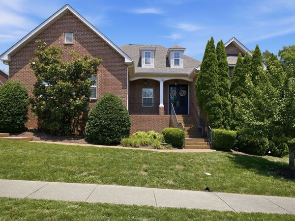 932 Century Oak Dr , Nashville, TN 37211
