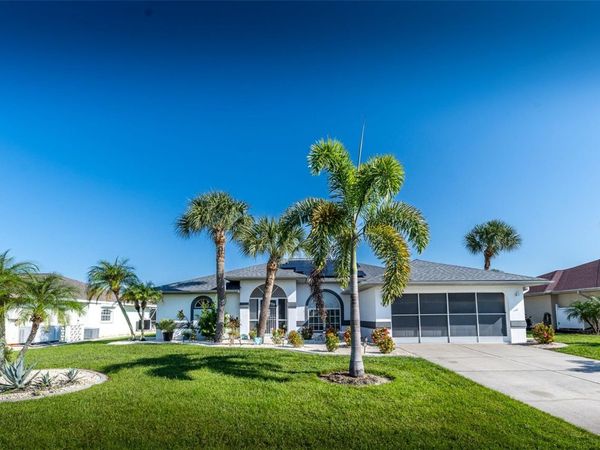 538 W CASHEW , PUNTA GORDA, FL 33955