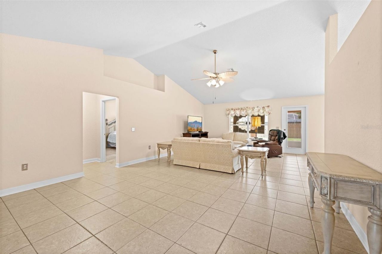8053 Timberlake Avenue, Spring Hill, FL 34606 Photo