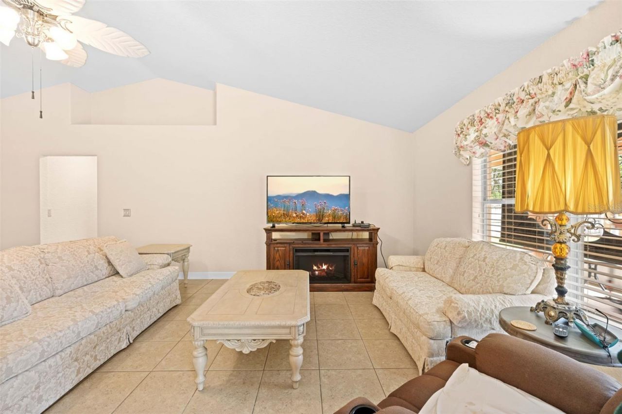 8053 Timberlake Avenue, Spring Hill, FL 34606 Photo