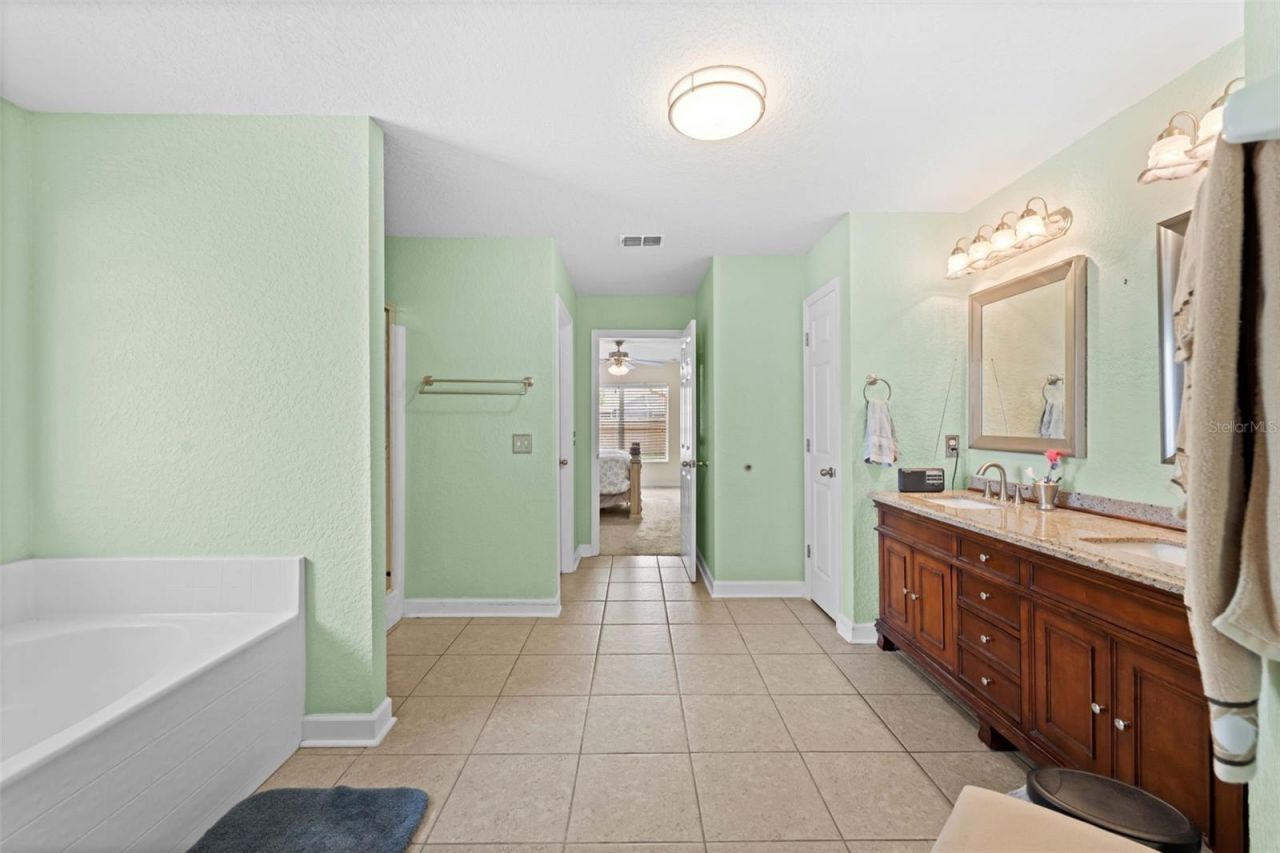 8053 Timberlake Avenue, Spring Hill, FL 34606 Photo