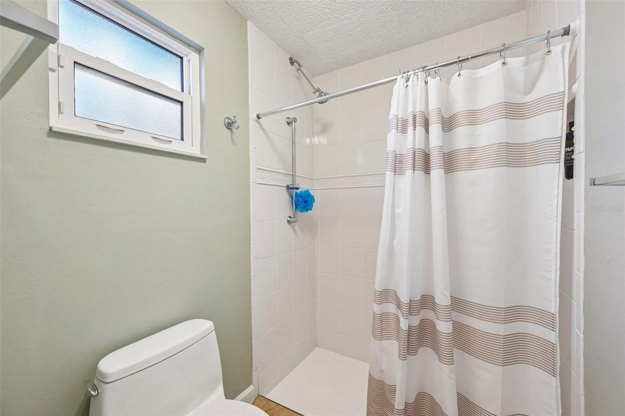 4712 Glenbrooke Drive, Sarasota, FL 34243 Photo