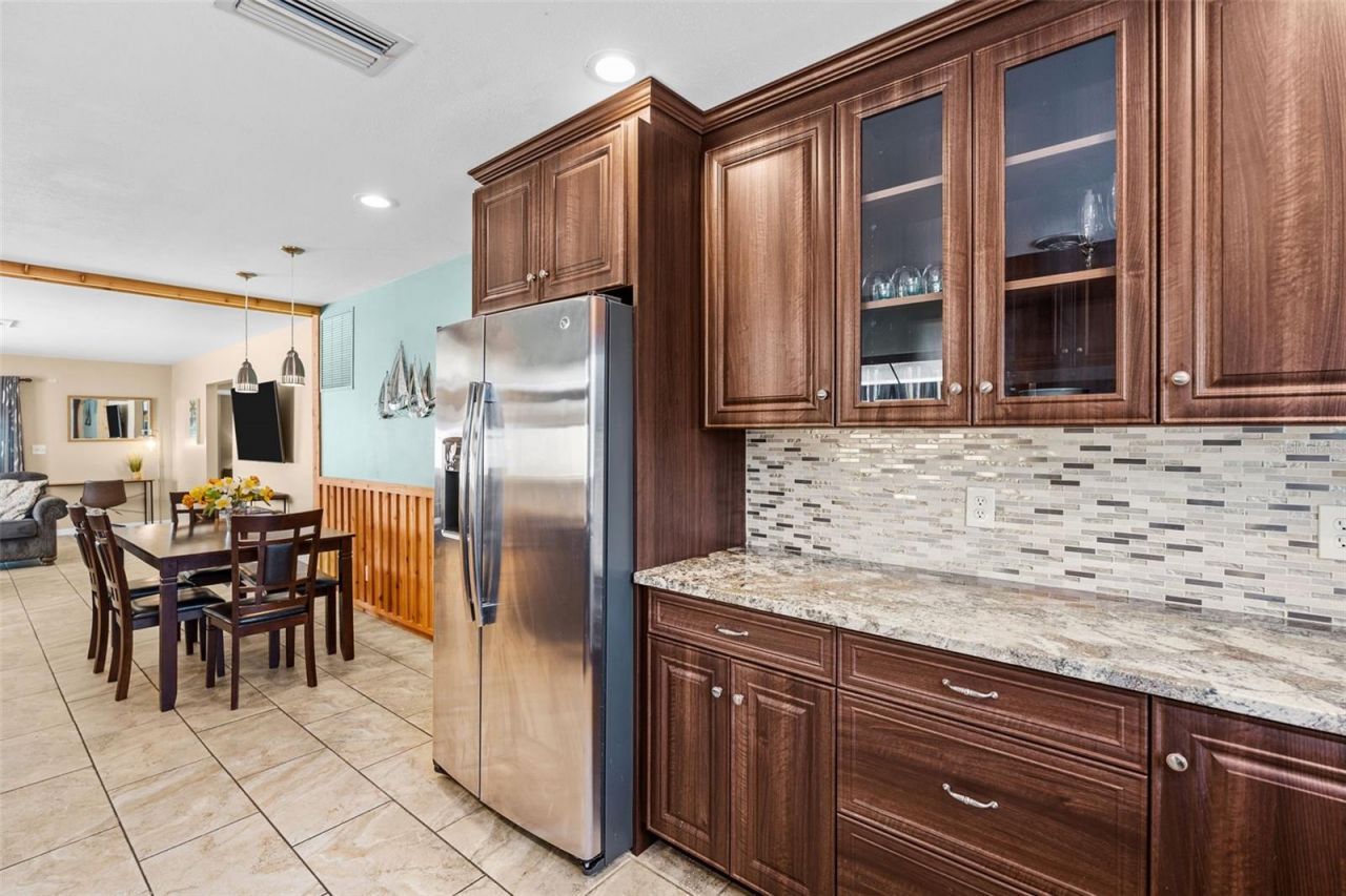 10472 Orange Blossom Lane , Seminole, FL 33772 Photo