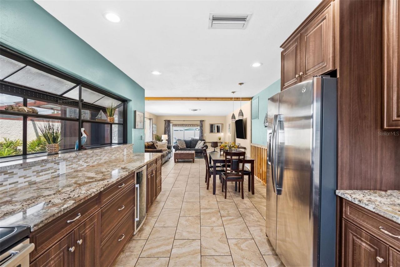 10472 Orange Blossom Lane , Seminole, FL 33772 Photo