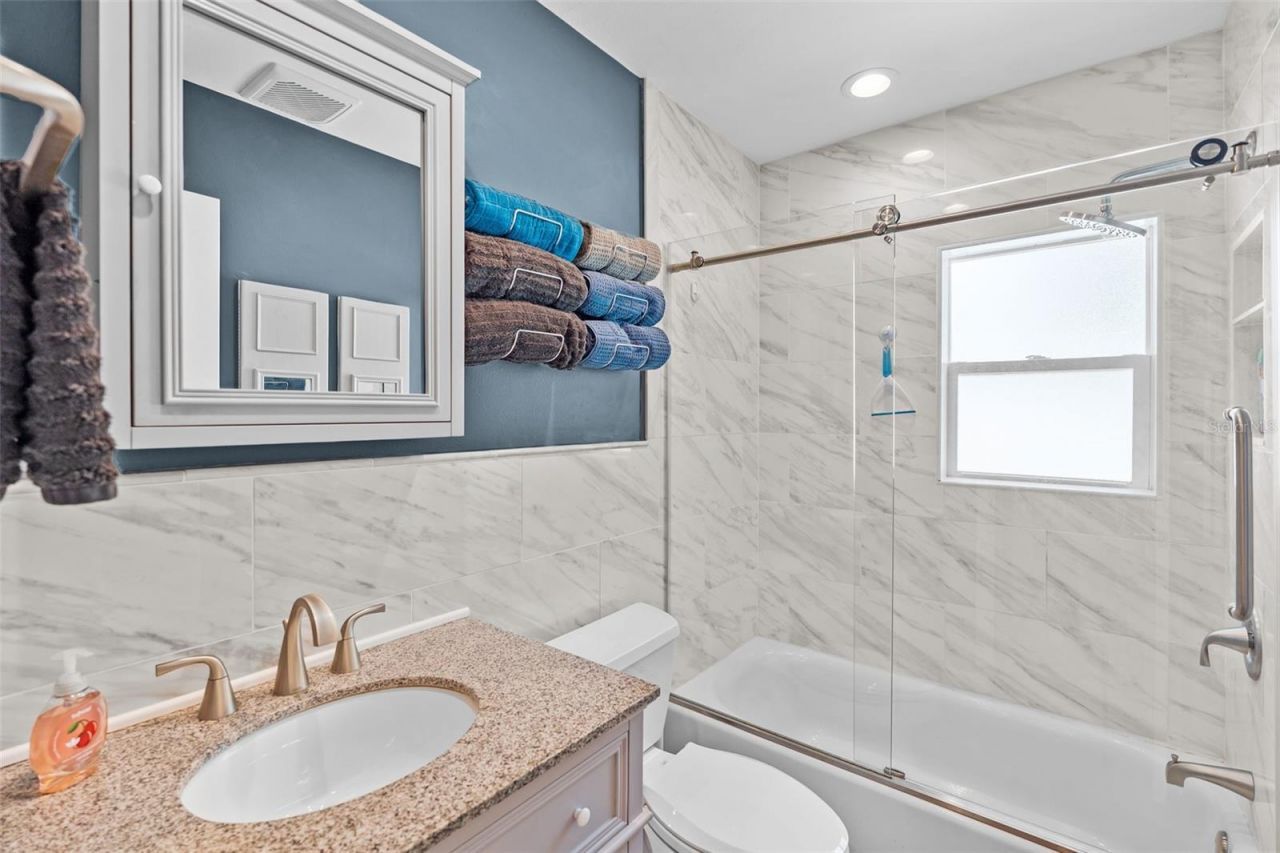 10472 Orange Blossom Lane , Seminole, FL 33772 Photo