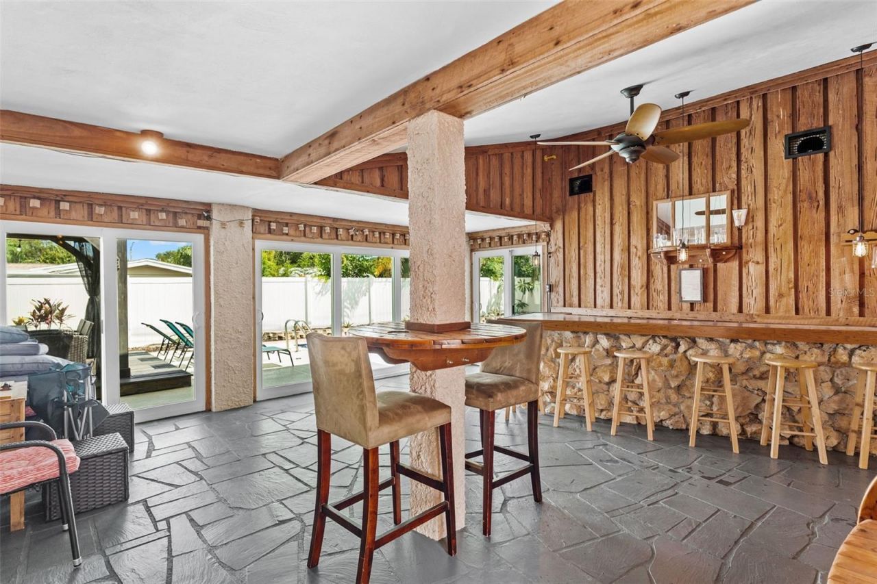 10472 Orange Blossom Lane , Seminole, FL 33772 Photo