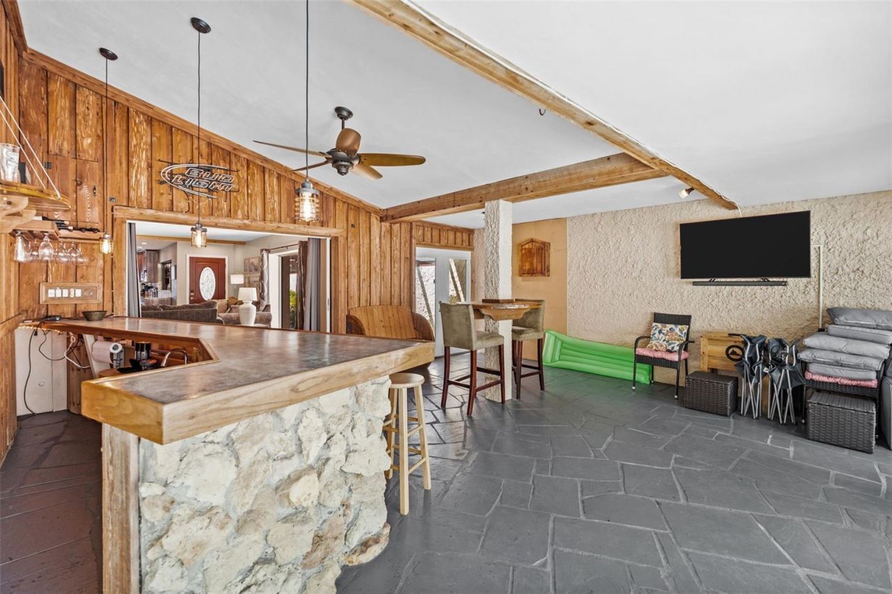 10472 Orange Blossom Lane , Seminole, FL 33772 Photo