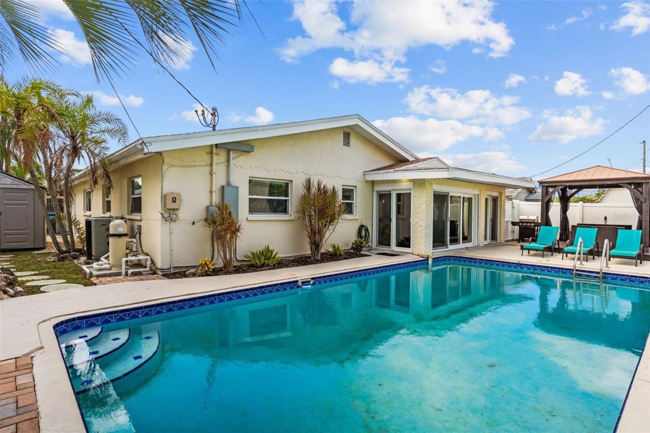 10472 Orange Blossom Lane , Seminole, FL 33772 Photo