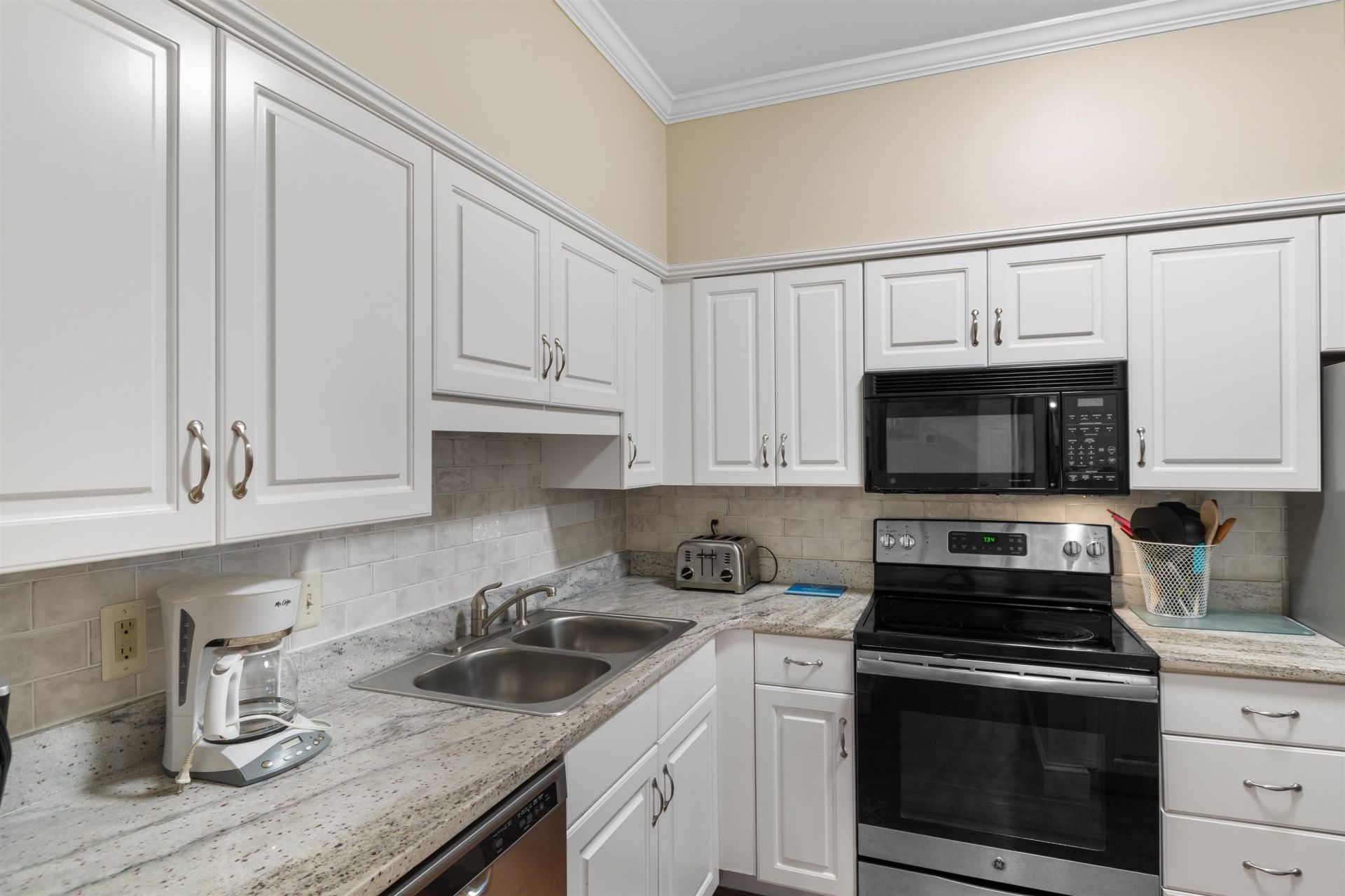 145 Golden Bear Dr.  Photo 10
