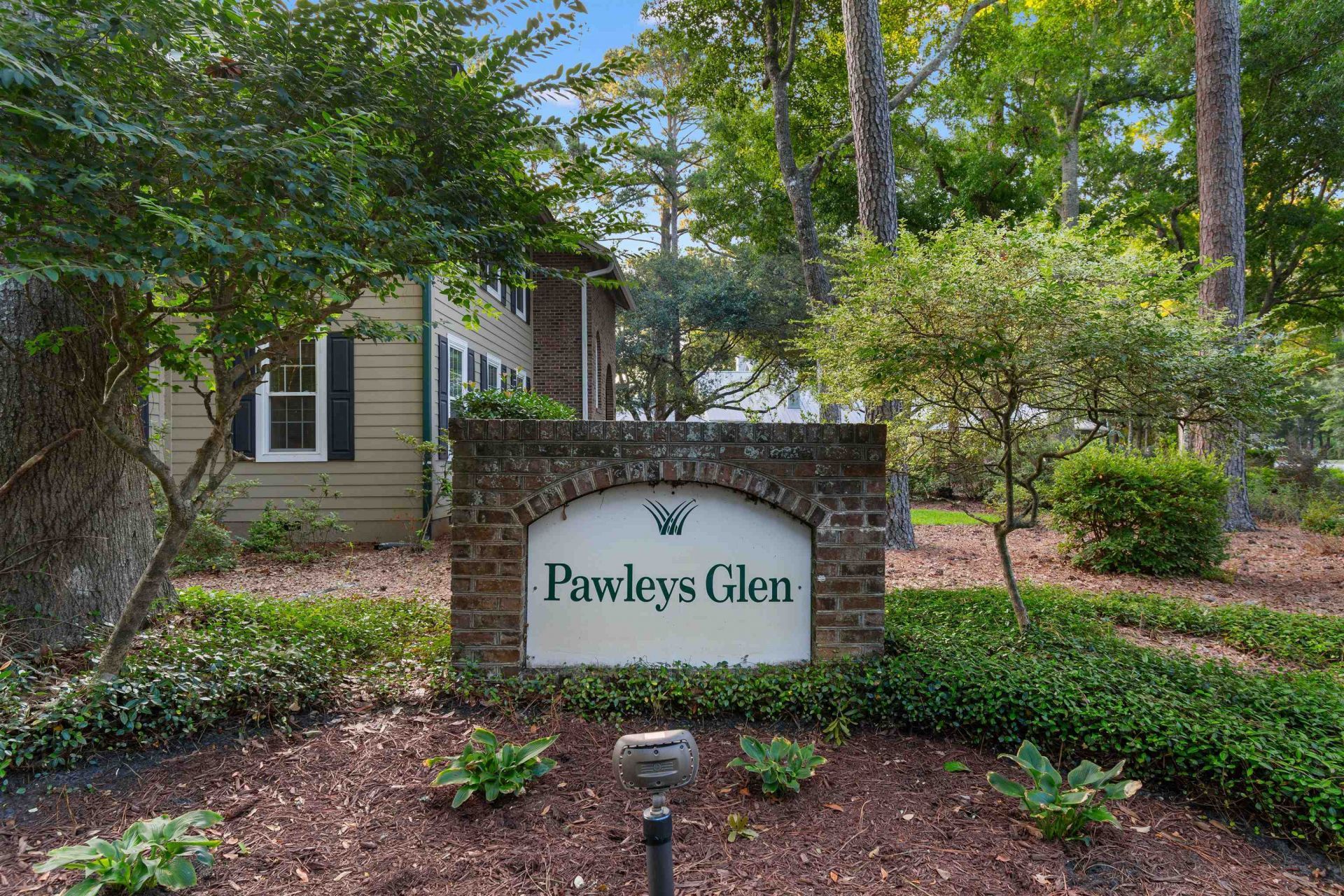 145 Golden Bear Dr.  Photo 33