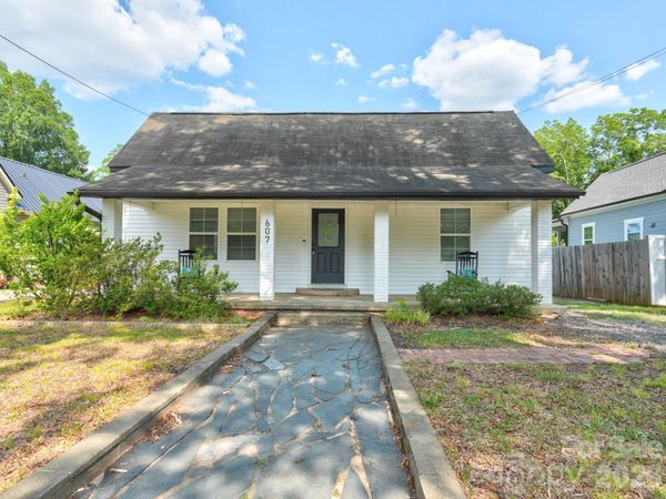 607 Old Charlotte Road SW, Concord, NC 28027