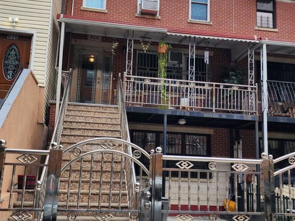 828 Tinton Avenue , Bronx, NY 10456