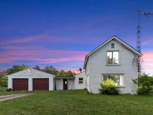 8938 Gibson Avenue, Lake, MI 48632