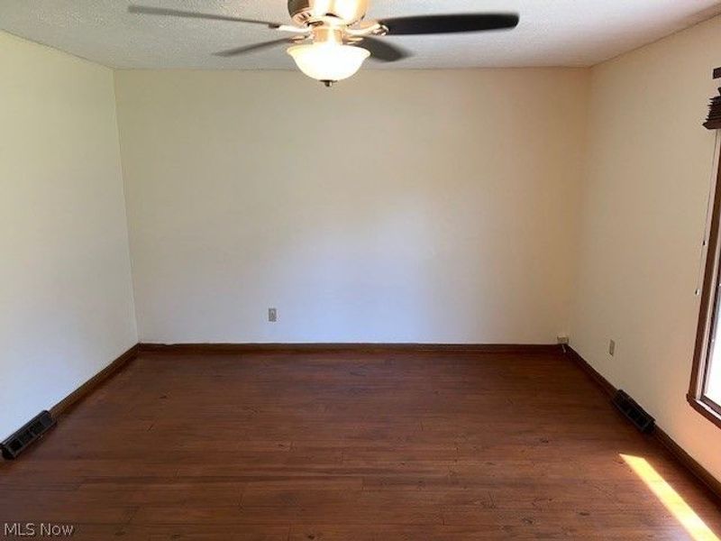 5523 Brewton Avenue NW, Canal Fulton, OH 44614 Photo 2