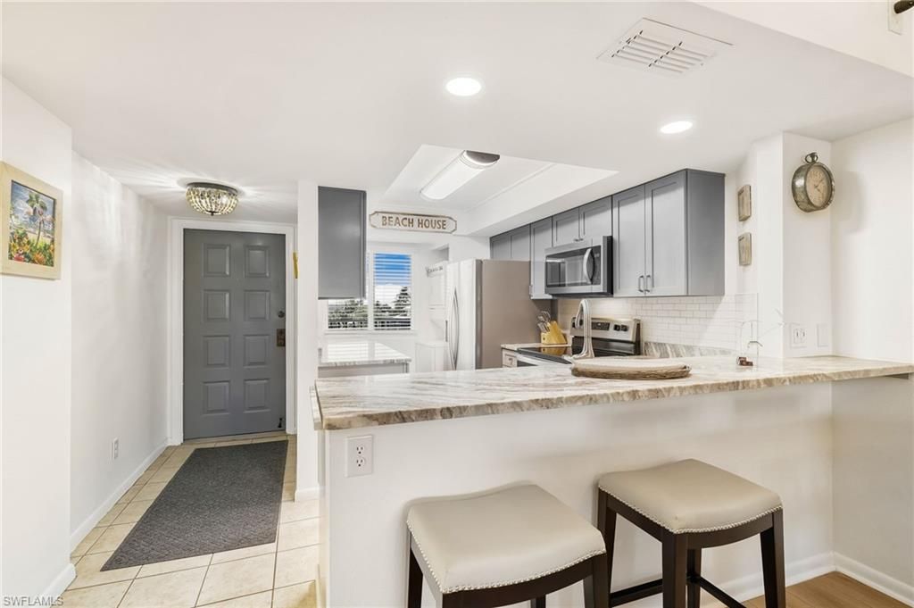 6645 Estero Blvd, Unit 305, Fort Myers Beach, FL 33931 Photo