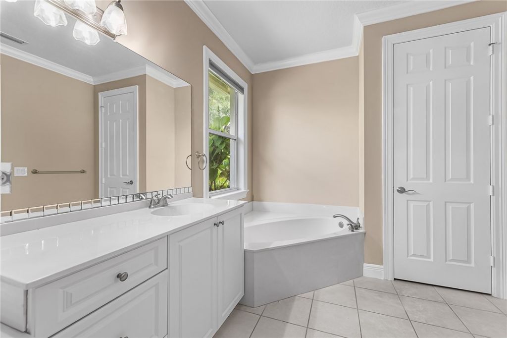 1365 38th Avenue, Vero Beach, FL 32960 Photo