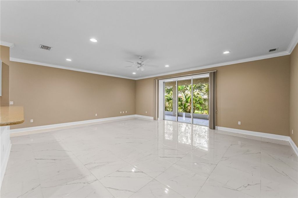 1365 38th Avenue, Vero Beach, FL 32960 Photo