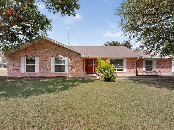 350 Richard RD, Georgetown, TX 78626