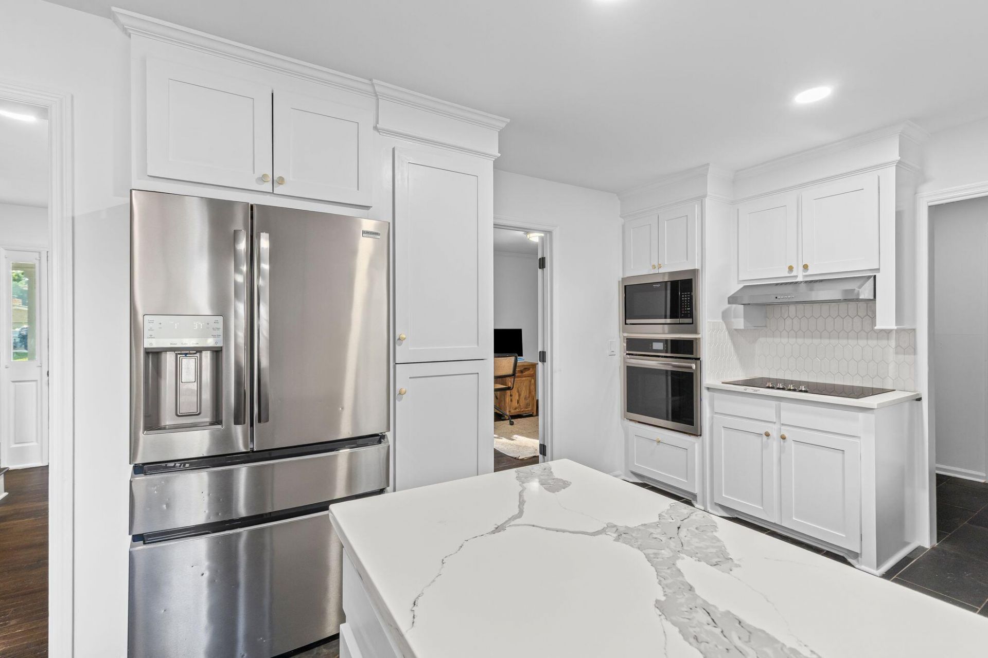 23 Charlyn Drive Photo 16
