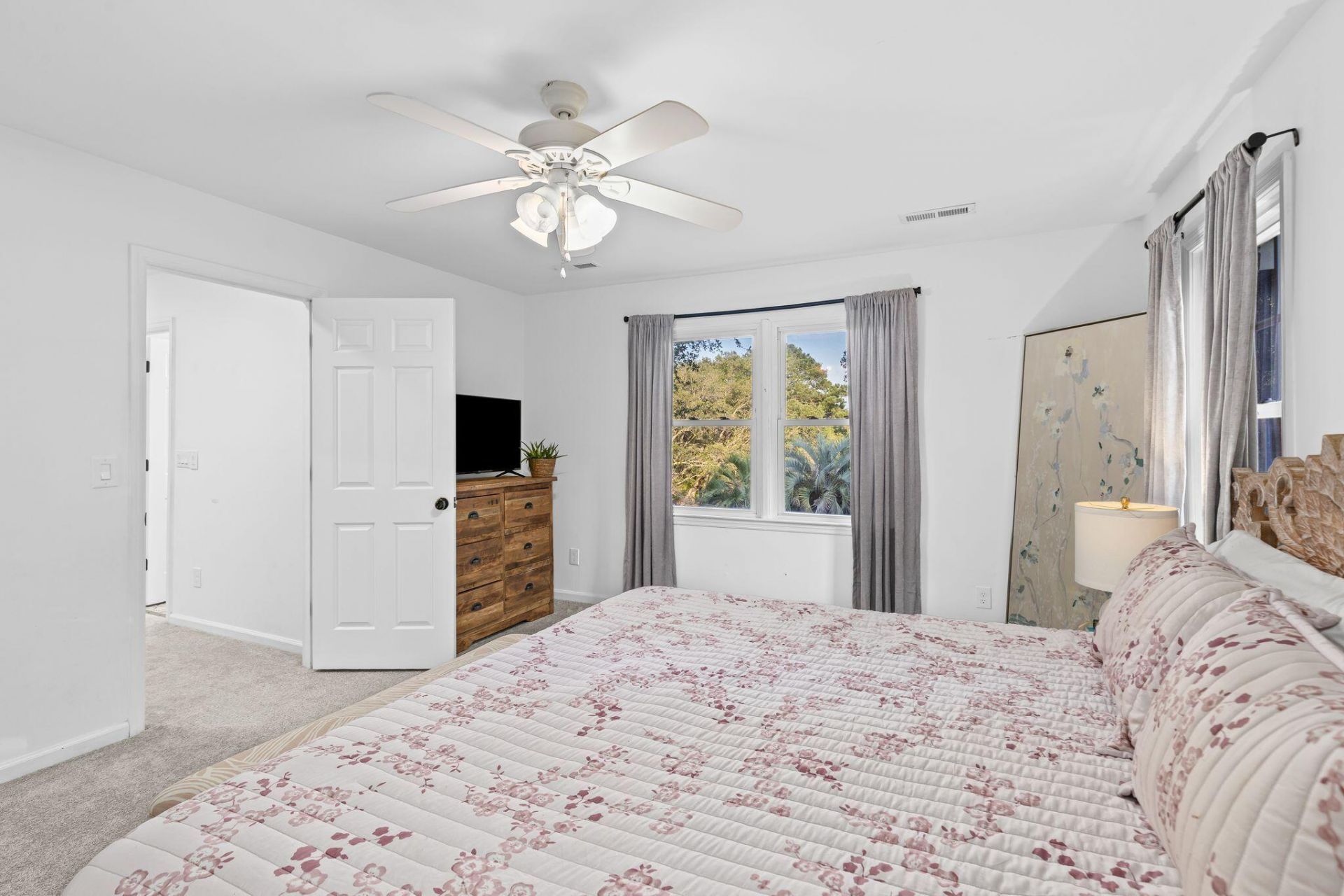 23 Charlyn Drive Photo 34