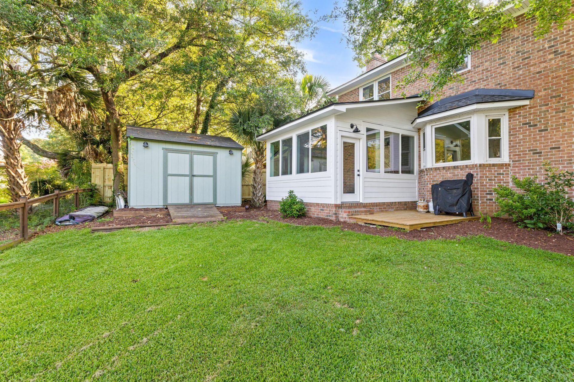 23 Charlyn Drive Photo 40
