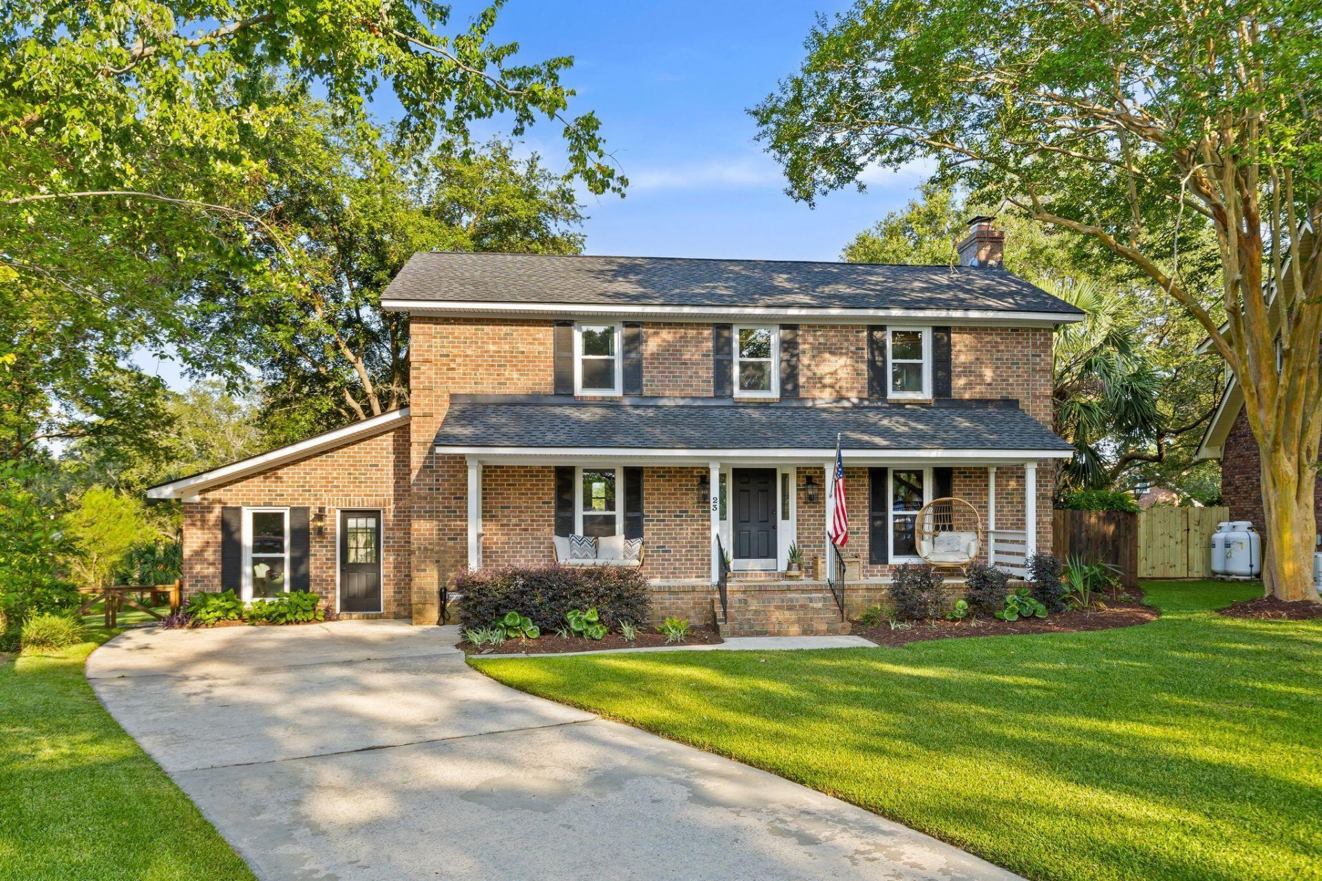 23 Charlyn Drive Photo 5