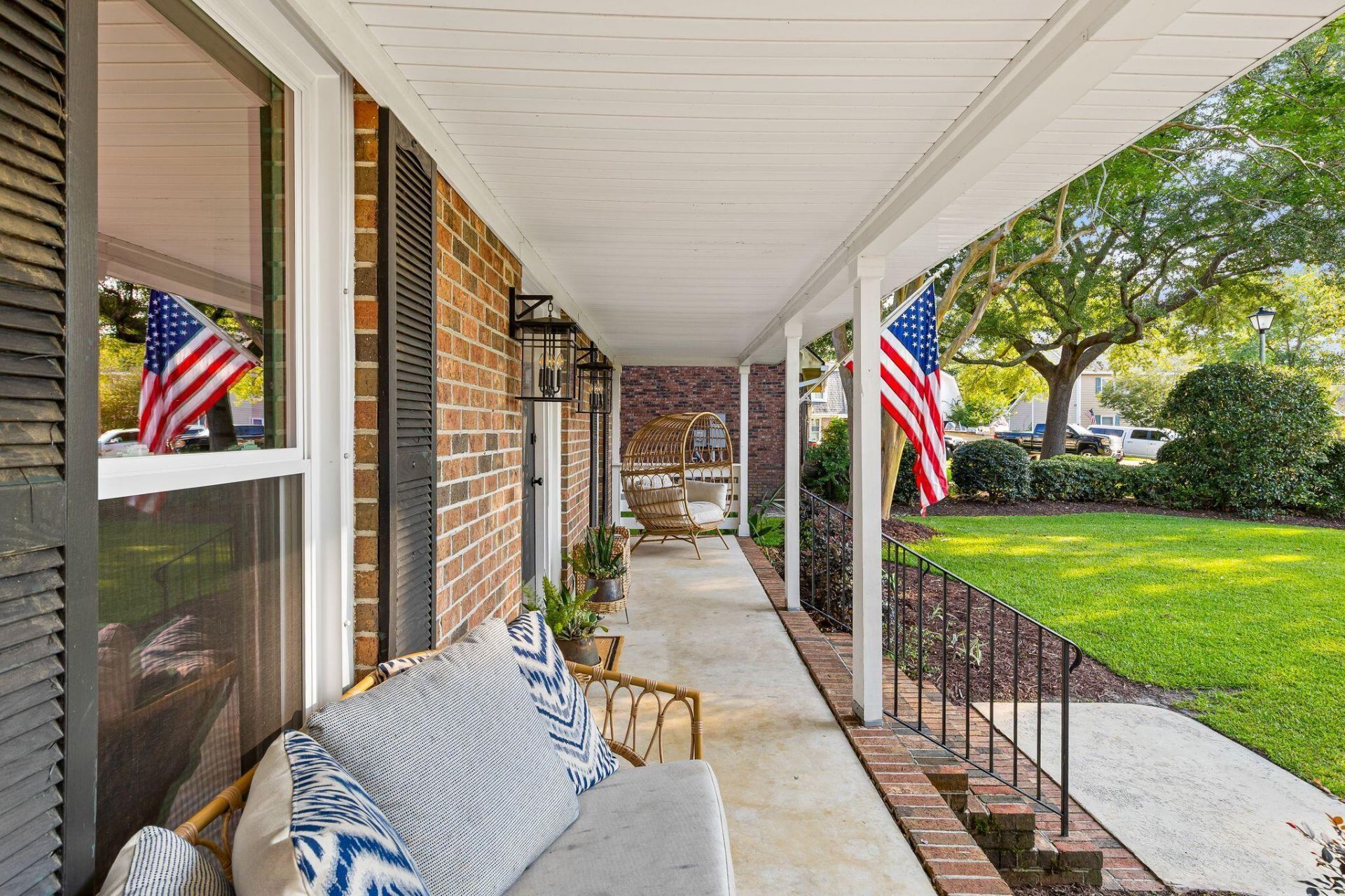 23 Charlyn Drive Photo 6