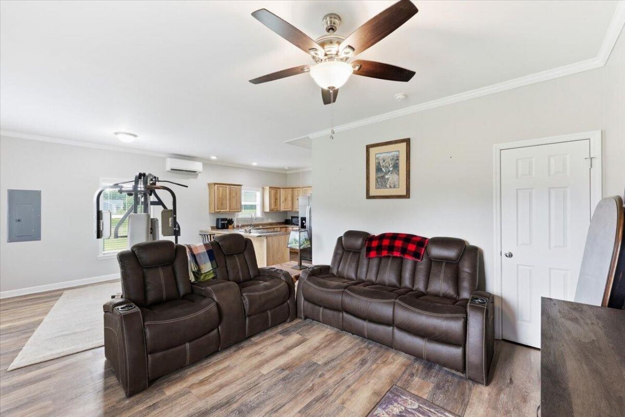2495 Eutaw Road Photo 5
