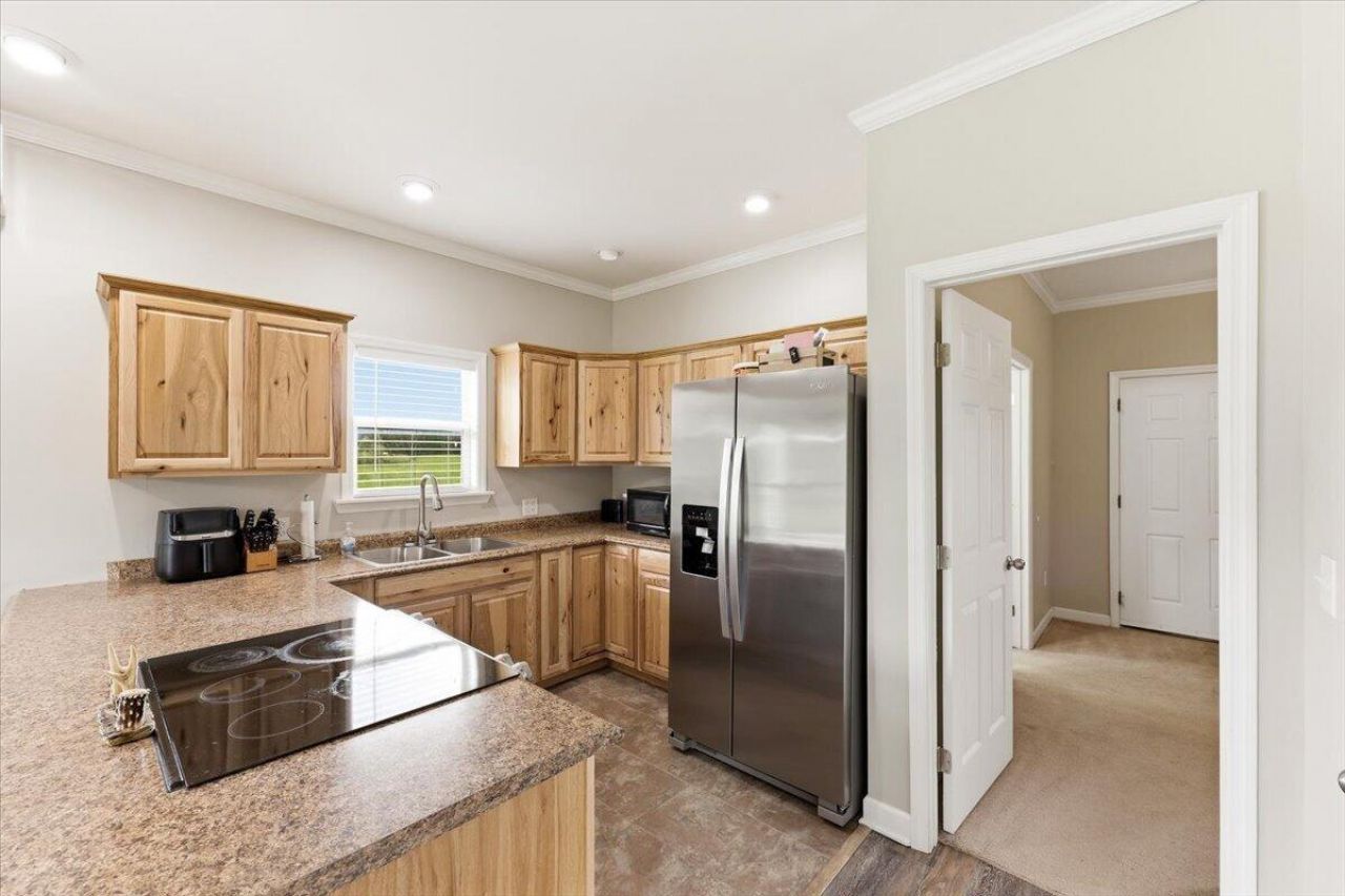 2495 Eutaw Road Photo 7