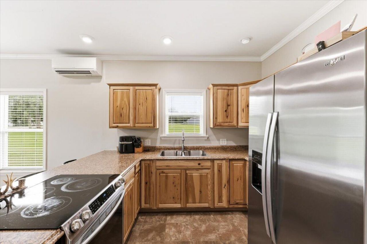 2495 Eutaw Road Photo 8