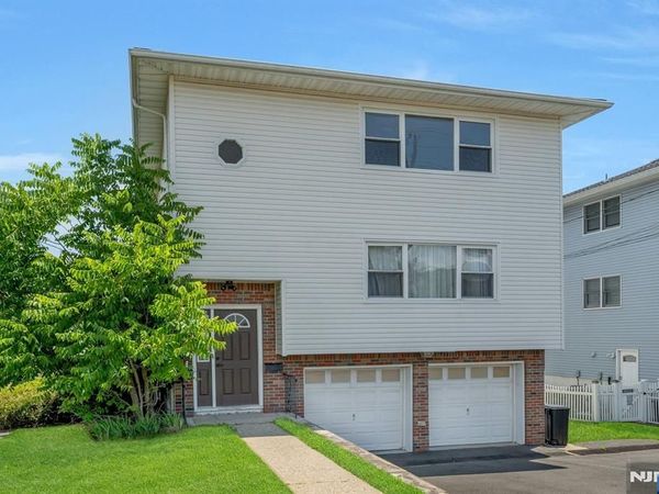 726 Saddle River Road, SADDLE BROOK, NJ 07663