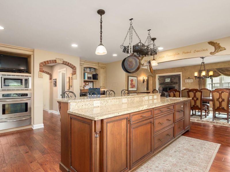 2615 York Road, Columbus, OH 43221 Photo 10