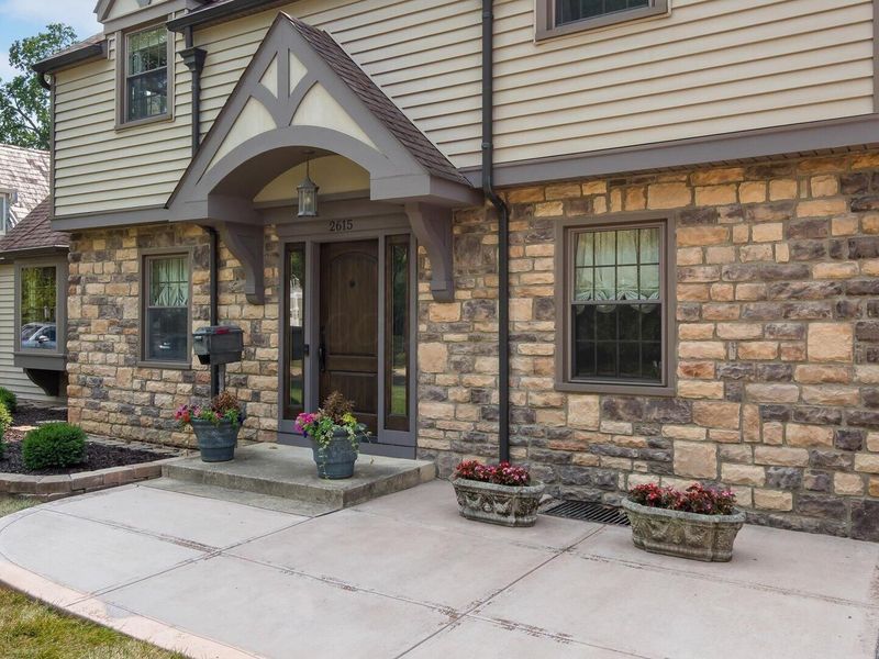 2615 York Road, Columbus, OH 43221 Photo 2