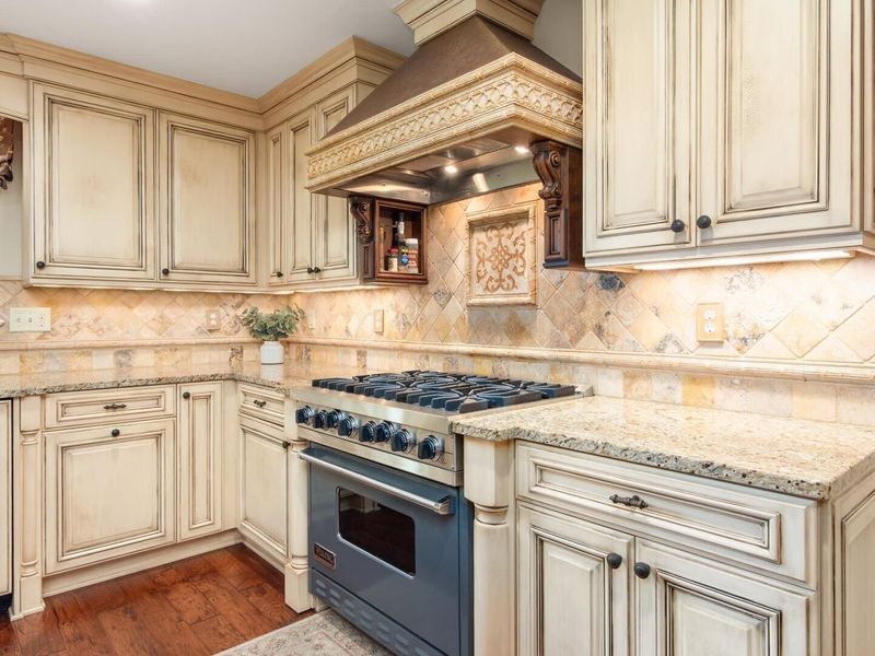 2615 York Road, Columbus, OH 43221 Photo 9