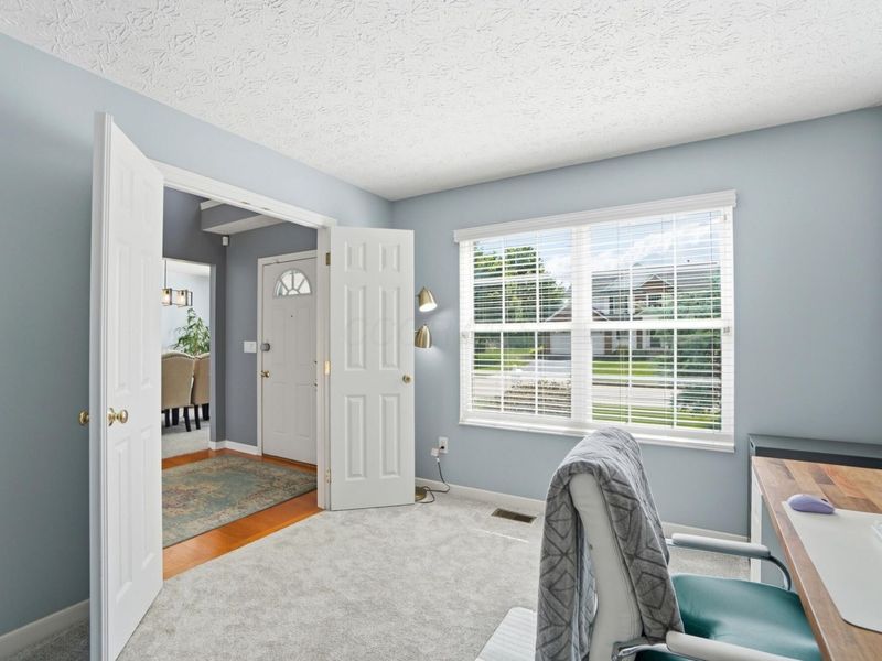 6326 Champions Drive, Westerville, OH 43082 Photo 12