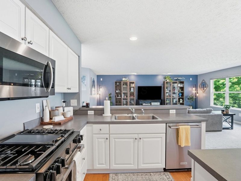 6326 Champions Drive, Westerville, OH 43082 Photo 20