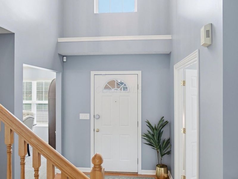 6326 Champions Drive, Westerville, OH 43082 Photo 5