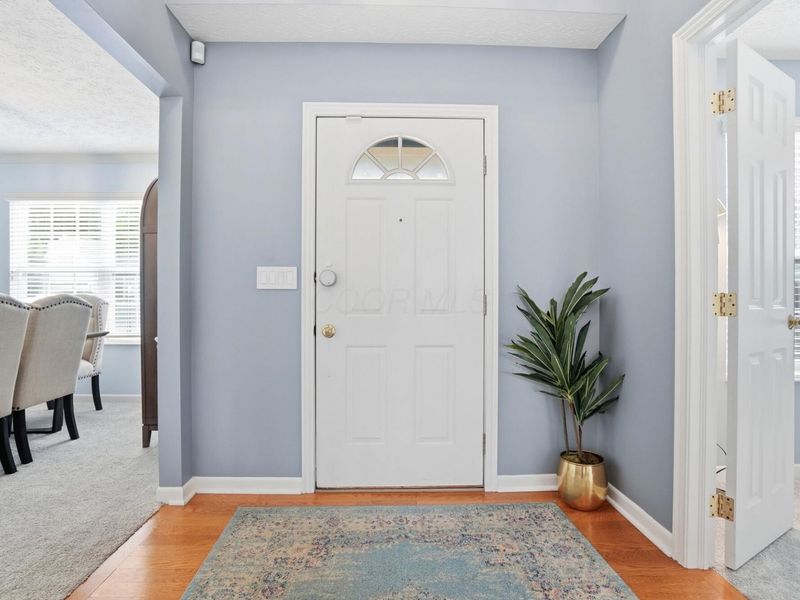 6326 Champions Drive, Westerville, OH 43082 Photo 6