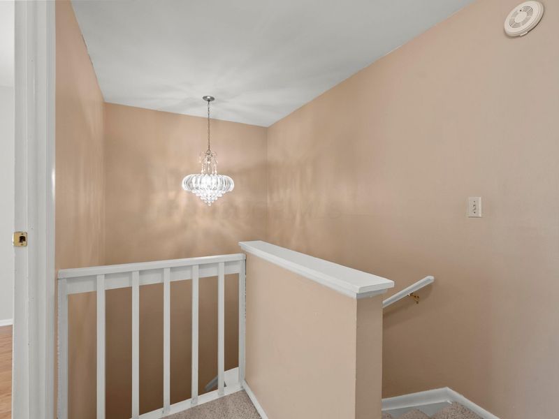1030 Galliton Court, Unit F, Columbus, OH 43220 Photo 12