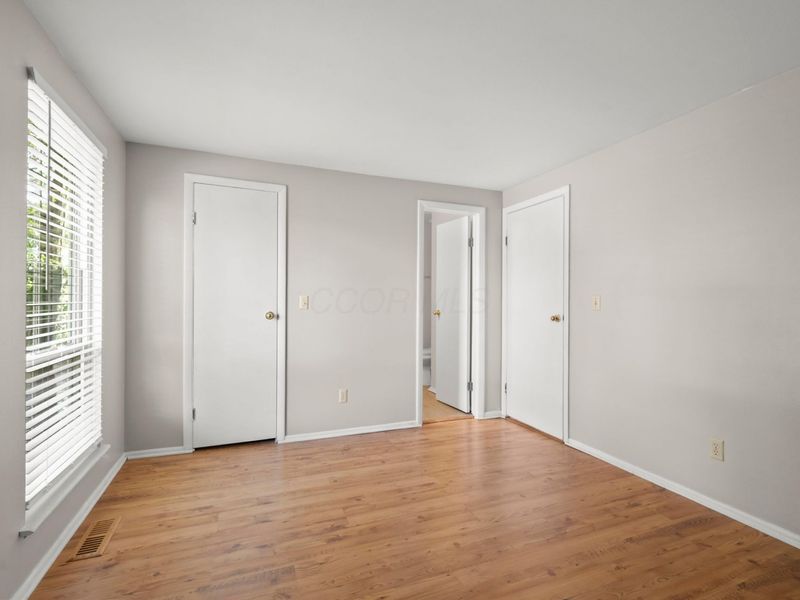 1030 Galliton Court, Unit F, Columbus, OH 43220 Photo 15