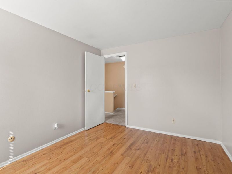 1030 Galliton Court, Unit F, Columbus, OH 43220 Photo 19