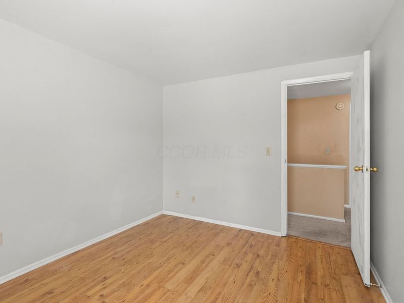1030 Galliton Court, Unit F, Columbus, OH 43220 Photo 22