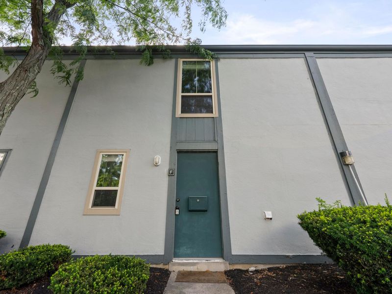 1030 Galliton Court, Unit F, Columbus, OH 43220 Photo 27