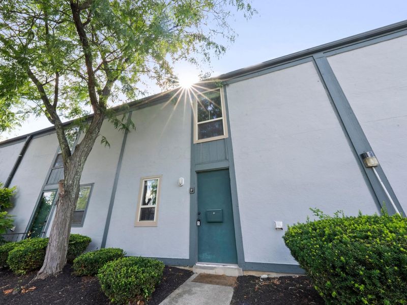 1030 Galliton Court, Unit F, Columbus, OH 43220 Photo 28
