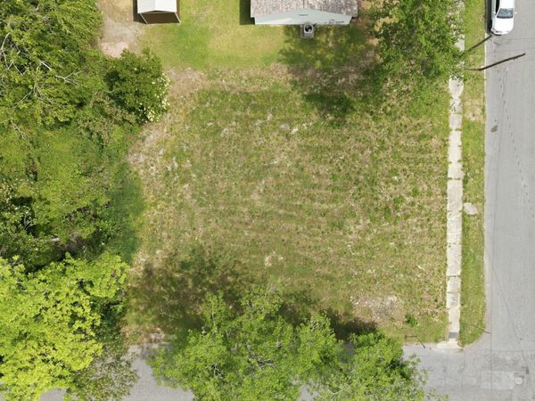 410 Latham Street , Greenville, NC 27834