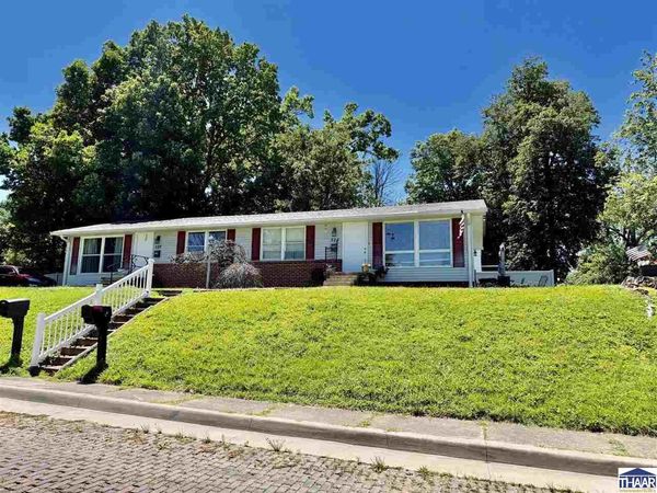 522 N Indiana Street, Brazil, IN 47834