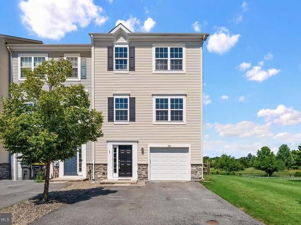 969 LISSICASEY LOOP, MIDDLETOWN, DE 19709